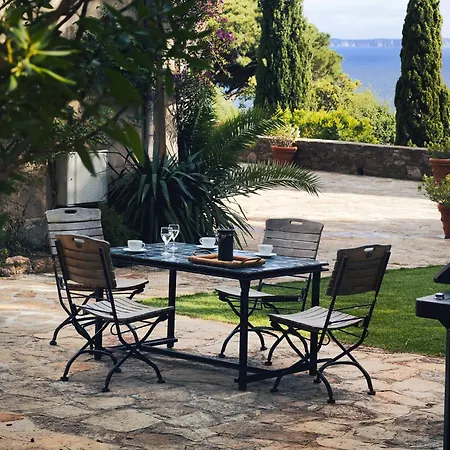 Beauregard Vue Imprenable Piscine A Pieds! Villa